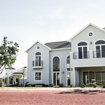 84 Val de Vie Estate
