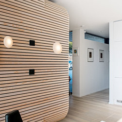 AJ Eklipta - Wall Lighting
