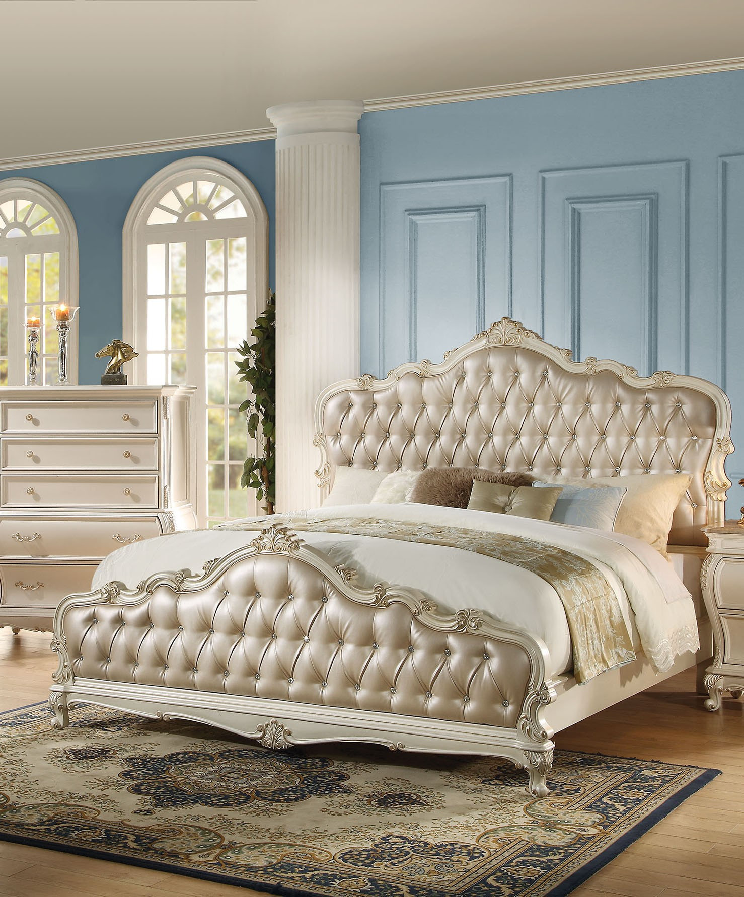 Acme Chantelle Queen Bed with Button Tufted Panels, Pearl White 23540Q SPECIAL