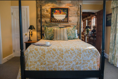 Example of a mountain style home design design in DC Metro
