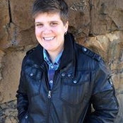 Ruth Russell's photo