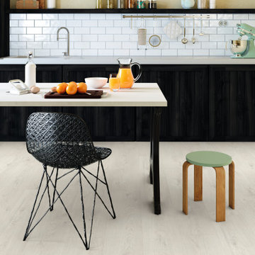 Rivera Laminate Flooring in Paloma Oak