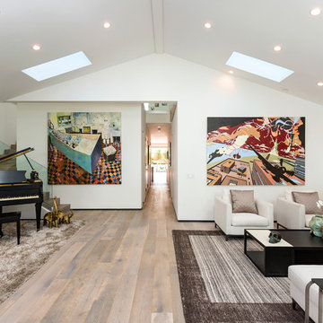 Beachwood Drive Residence