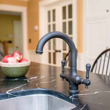 Falls Kitchen