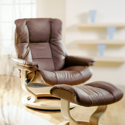 Kensington by Stressless - Recliner Chairs