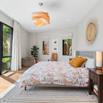 Menlo Park, CA - Contemporary Home