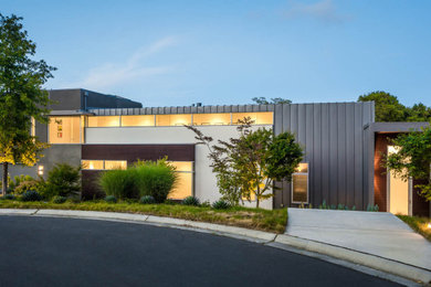 Example of a minimalist exterior home design in San Francisco