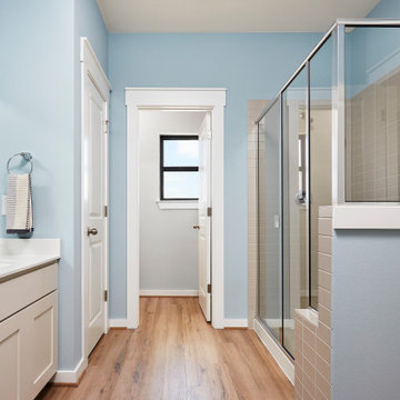 Austin, Texas | Harvest Meadows - Acadia E Owner's Bathroom