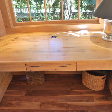 Cottage Office