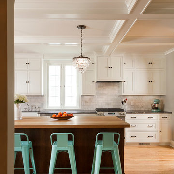 Country Club Colonial Revival