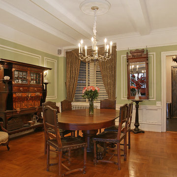 300 Riverside Drive