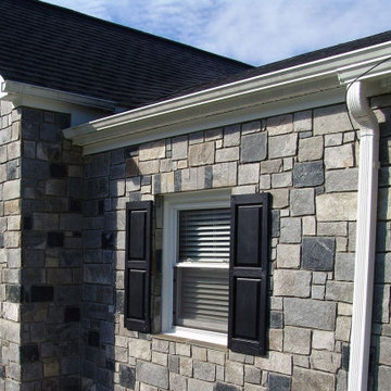 Carlisle and Springfield Custom Blend Real Thin Stone Veneer Exterior