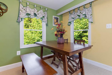 Example of a transitional kitchen design in DC Metro