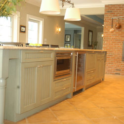 wood - Kitchen Cabinetry