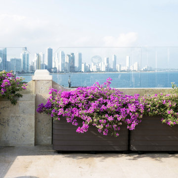 Green Barrier Planters - Divide the Space with Planters