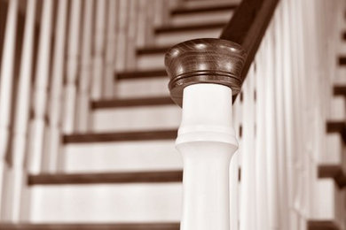 Staircase - cottage staircase idea in Columbus