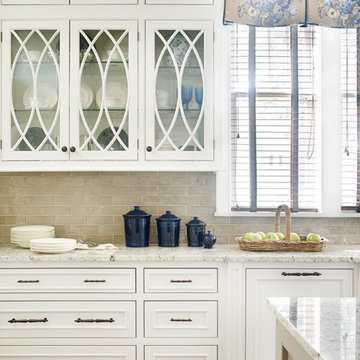 Elegant Traditional Kitchen