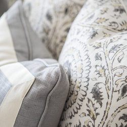 Classic living - Decorative Pillows