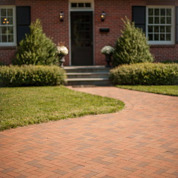Colonial Driveway