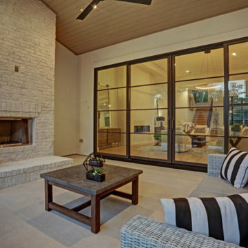 Outside Entertaining