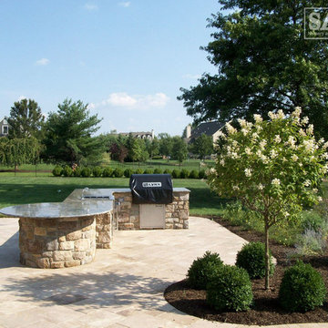 Outdoor Kitchens and Fireplaces
