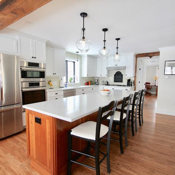 1835 Farmhouse Kitchen