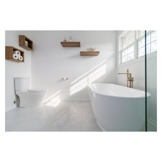 Traditional Interior Renovation - Grimsby - Traditional - Bathroom ...