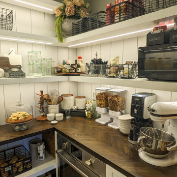 Travinsky - Pantry