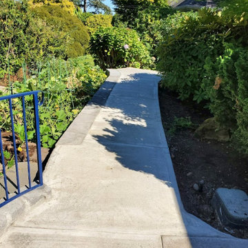 SW Evans St