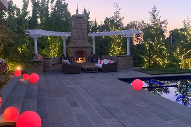 Example of a classic patio design in San Francisco