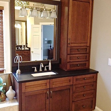 Morgen Master Bathroom