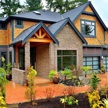 Craftsman Exterior