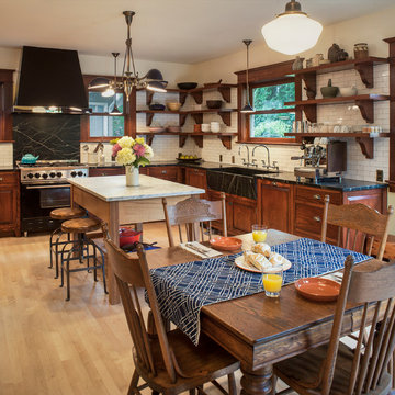1910 Foursquare Kitchen