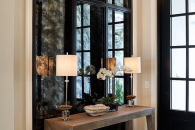 Example of a minimalist wine cellar design in Miami