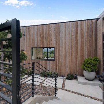 3667 Dixie Canyon Ave