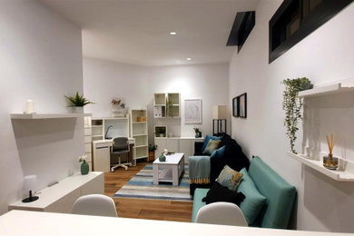 Diseño de sala de estar contemporánea pequeña