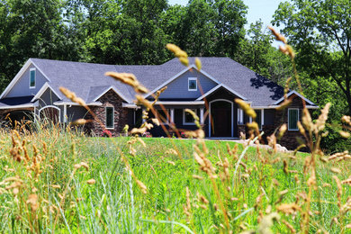 Home design - craftsman home design idea in Omaha