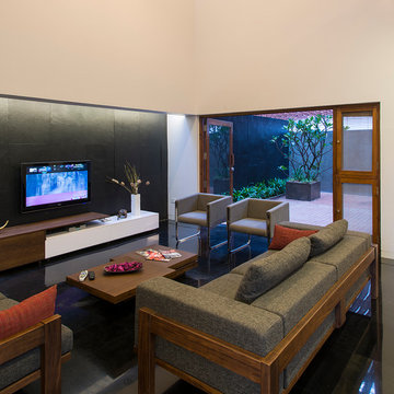 Pètè Mane - Sheela Jain Residence