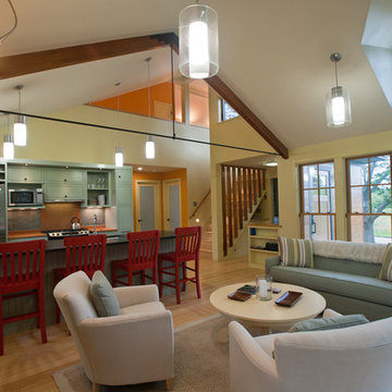 Coastal RI Custom Contemporary-Guest House
