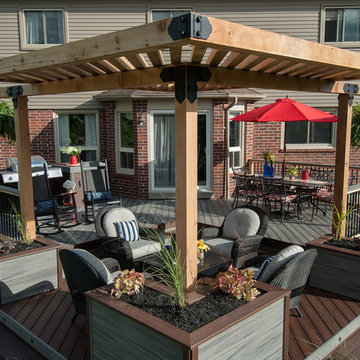 Lori & Tim's Deck