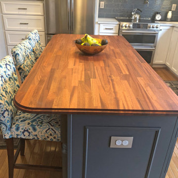 Two-Tone Kitchen Design in Bowie