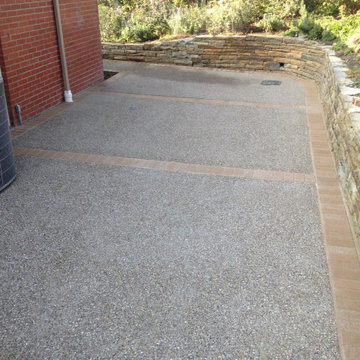CUSTOM CONCRETE - EXPOSED AGGREGATE WITH INTEGRAL BRICK INLAY