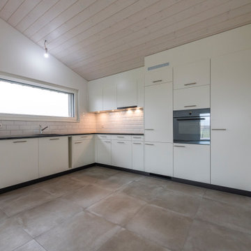 Bel immeuble de 3 appartements en Suisse