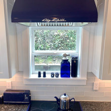 Caledonia Beach House Cobalt & White Kitchen
