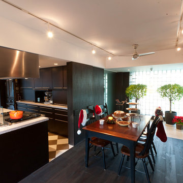Home Kitchens/21 SA House
