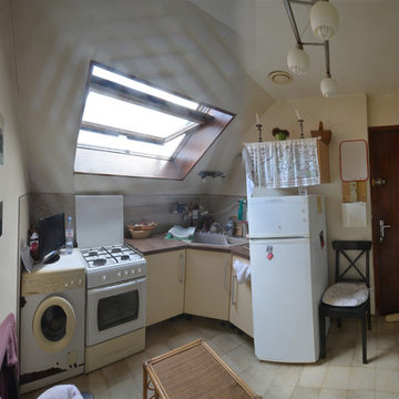 Large photo of mini kitchen
