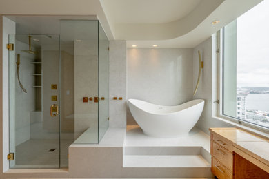 Example of a bathroom design in Seattle