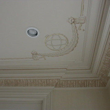 Antiqued Crown Molding, Custo Ceiling Design