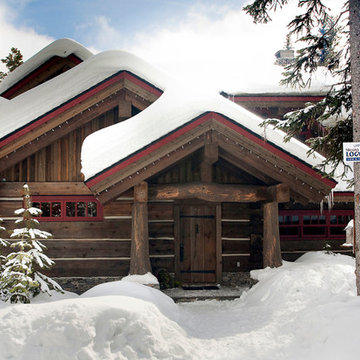 Apex Mountain Dovetail Log Retreat