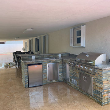 Farley's Outdoor Kitchen